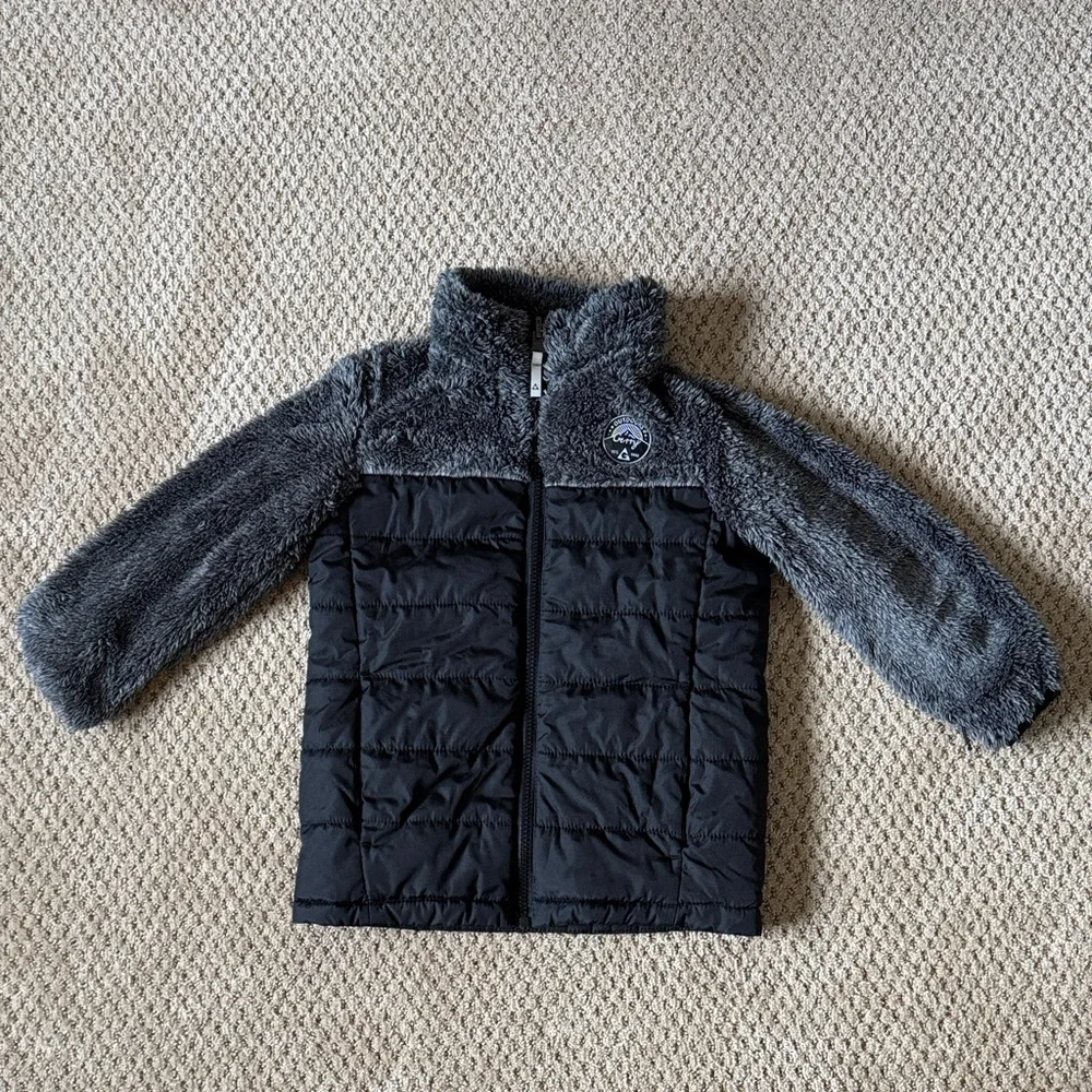 ⚠️2 Black and Blue Patterned Jackets⚠️